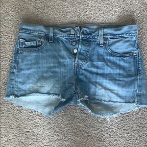 Levi’s Cut off Shorts
